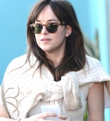 Dakota-Johnson_010615-170b.jpg