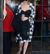 DakotaJohnsonfan_284629.jpg