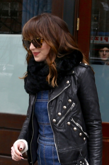 Click to view full size image
==============
Dakota_287329.jpg Dakota_287329.jpg