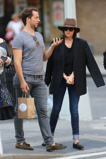 Click to view full size image
==============
DJ_28329.jpg DJ_28329.jpg