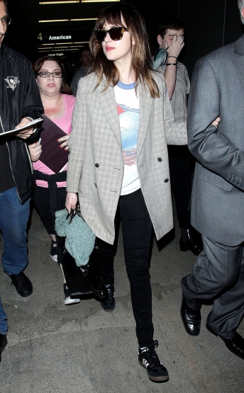 dakotajohnson_282829.JPG