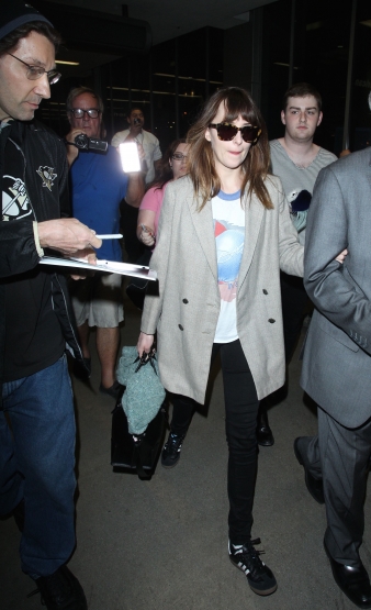Click to view full size image
==============
dakotajohnson_287029.jpg dakotajohnson_287029.jpg