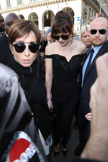 Click to view full size image
==============
Dakota_283729.jpg Dakota_283729.jpg