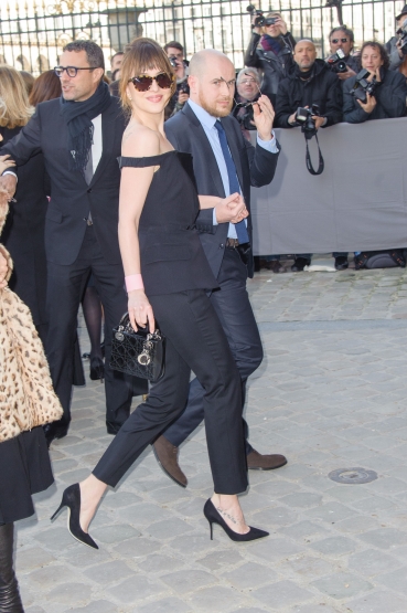 Click to view full size image
==============
Dakota_285929.jpg Dakota_285929.jpg