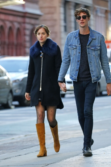 Click to view full size image
==============
DJ_28729.jpg DJ_28729.jpg