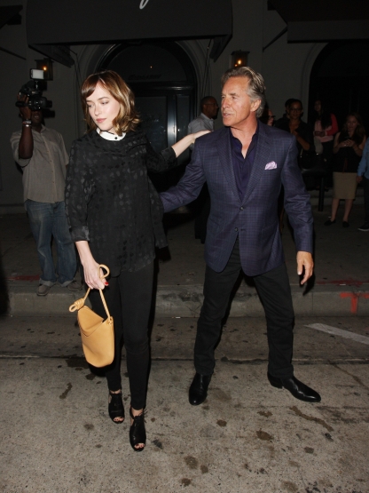 DjCandid_281029.jpg