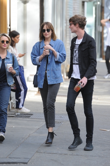 Click to view full size image
==============
0025_281229.jpg 0025_281229.jpg