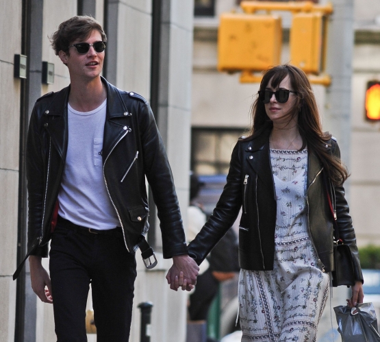 Click to view full size image
==============
DJ_28329.jpg DJ_28329.jpg