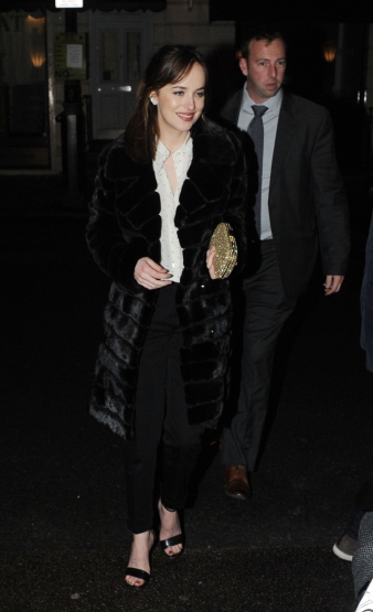 Click to view full size image
==============
DJ_28829.jpg DJ_28829.jpg