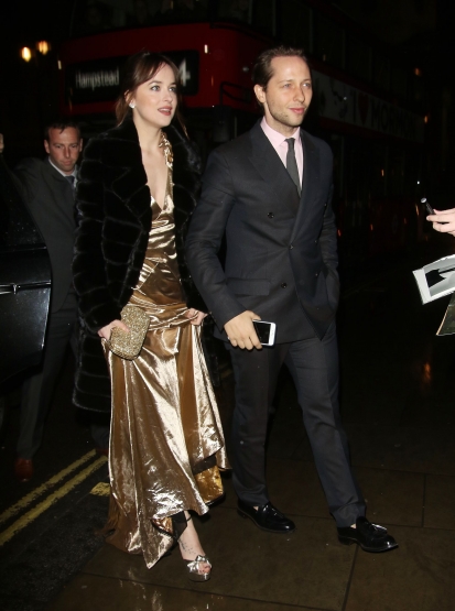 Click to view full size image
==============
DJ_28229.jpg DJ_28229.jpg