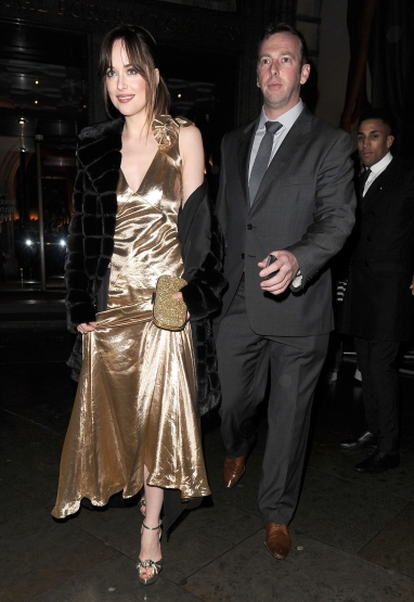 Click to view full size image
==============
DJ_282829.jpg DJ_282829.jpg