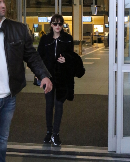 DJ_285729.jpg