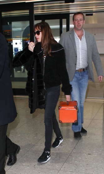 Click to view full size image
==============
DJ_285029.jpg DJ_285029.jpg