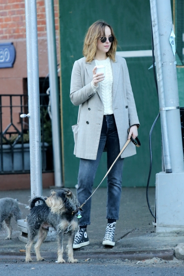 Click to view full size image
==============
DJ_283429.jpg DJ_283429.jpg