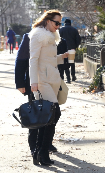 Click to view full size image
==============
DJ_282229.jpg DJ_282229.jpg