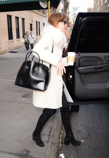 Click to view full size image
==============
DJ_282629.jpg DJ_282629.jpg