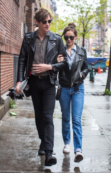 Click to view full size image
==============
DJ_289729.jpg DJ_289729.jpg