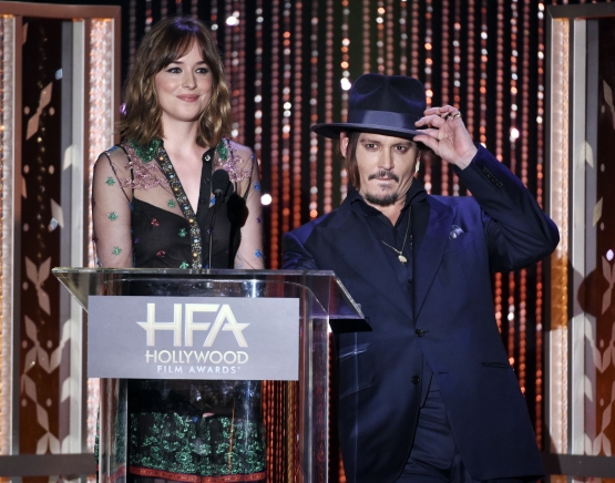 Click to view full size image
==============
Dakota_284829.jpg Dakota_284829.jpg