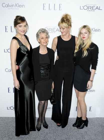 Click to view full size image
==============
Dakota_283029.jpg Dakota_283029.jpg