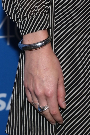 Click to view full size image
==============
Dj_28329.jpg Dj_28329.jpg