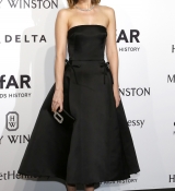 Filename=Dakota_2814929.jpg
Filesize=670KiB
Dimensions=2850x4480
Date added=Sep 28, 2015 Dakota_2814929.jpg