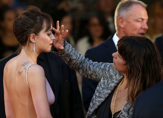 Click to view full size image
==============
Dakota_2831129.jpg Dakota_2831129.jpg