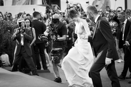 Click to view full size image
==============
Dakota_2832429.jpg Dakota_2832429.jpg