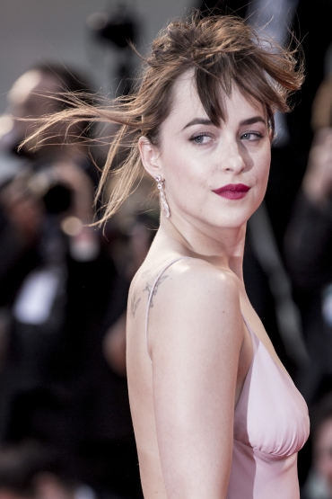 Click to view full size image
==============
Dakota_2840129.jpg Dakota_2840129.jpg