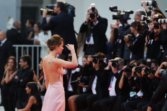 Click to view full size image
==============
Dakota_2841329.jpg Dakota_2841329.jpg