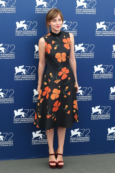 Click to view full size image
==============
Dakota_2810029.jpg Dakota_2810029.jpg