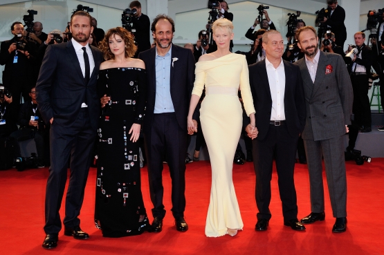 Click to view full size image
==============
ABiggerSplash_283629.jpg ABiggerSplash_283629.jpg