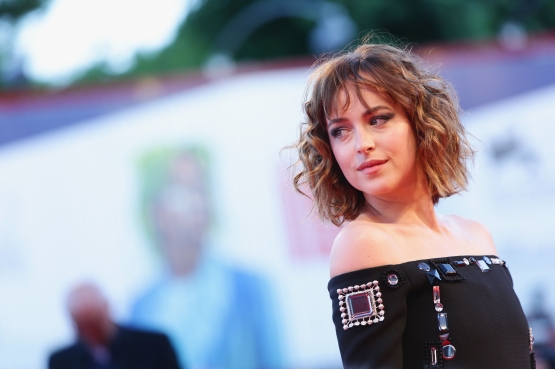 DakotaPremiere_281429.jpg