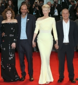 DakotaPremiere_2811529.jpg