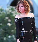 DakotaPremiere_286929.jpg