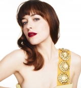 dakotajohnson15.jpg