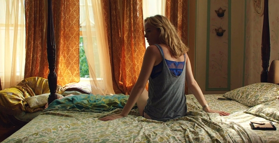 Click to view full size image
==============
dakotajohnson-cymbeline-01148.jpg dakotajohnson-cymbeline-01148.jpg