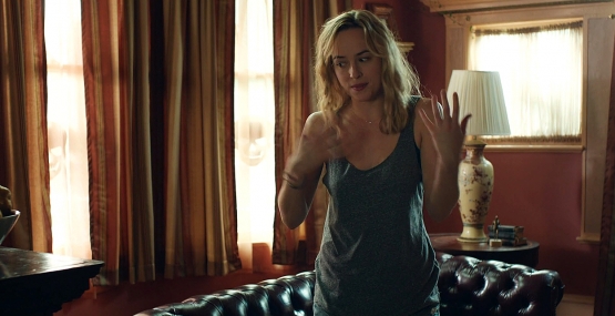 dakotajohnson-cymbeline-01310.jpg