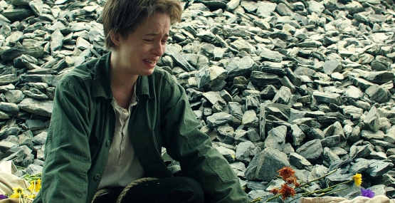 Click to view full size image
==============
dakotajohnson-cymbeline-03622.jpg dakotajohnson-cymbeline-03622.jpg