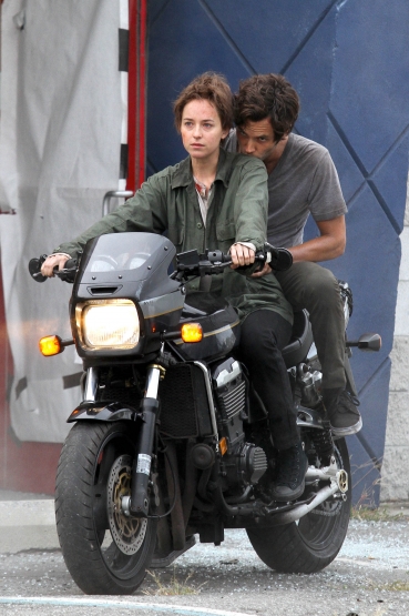 Click to view full size image
==============
Cymbeline_281229.jpg Cymbeline_281229.jpg