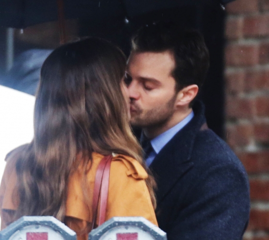 Click to view full size image
==============
FSDARKER_283029.jpg FSDARKER_283029.jpg