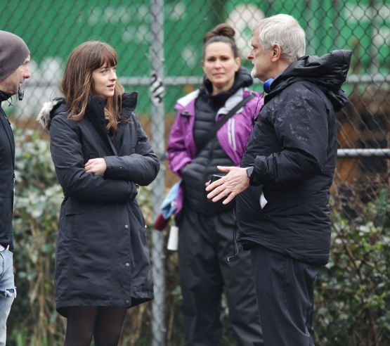 Click to view full size image
==============
DAKOTA_281129.jpg DAKOTA_281129.jpg