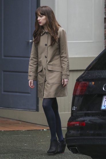 Click to view full size image
==============
FiftyShades_28229.jpg FiftyShades_28229.jpg