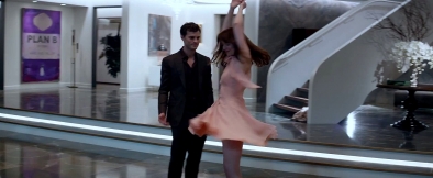 fiftyshades-dakotajohnson00325.jpg