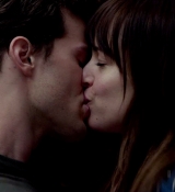 fiftyshades-dakotajohnson00286.jpg