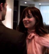 fiftyshades-newtrailer00180.jpg