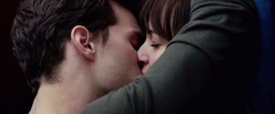 fiftyshadesofgreytrailer_0419.jpg