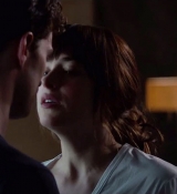 fiftyshadesofgreytrailer_0525.jpg
