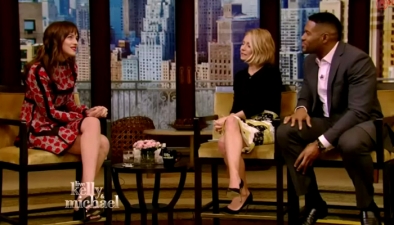 dakotajohnson0135.jpg