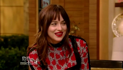 dakotajohnson0139.jpg