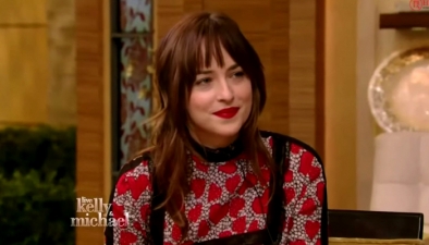 dakotajohnson0198.jpg